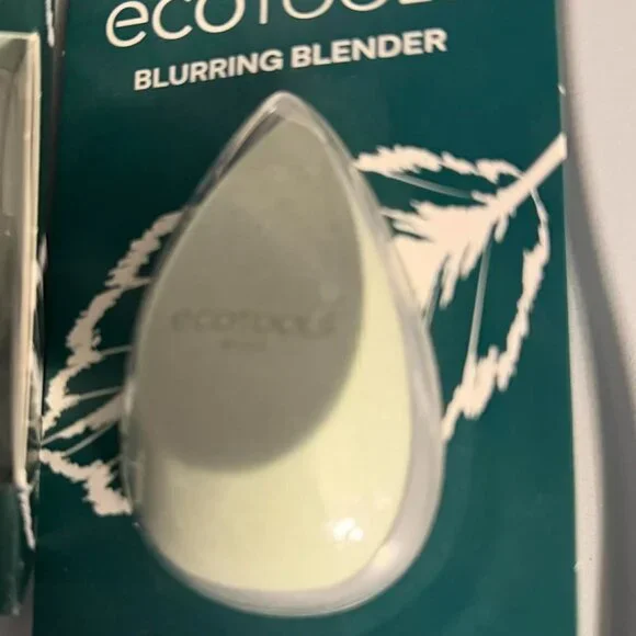 EcoTools Brush/Blender/Shampoo BUNDLE - BRAND NEW 8 brushes/1 blender/1 shampoo - Picture 6 of 7